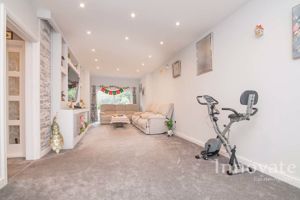 Photo 12- click for photo gallery